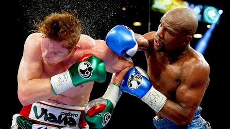 Floyd Mayweather Jr. vs Canelo Alvarez .